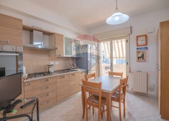 Cucina - Appartamento Via Tenente Cataldo
 
36, Caltagirone - foto 1