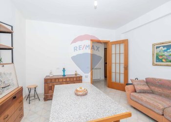 Soggiorno - Appartamento Via Tenente Cataldo
 
36, Caltagirone - foto 28