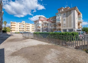 Edificio all\'aperto - Appartamento Via Tenente Cataldo
 
36, Caltagirone - foto 32