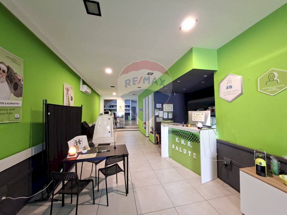 Cucina - Commercial Premises Corso Mazzini
 
22, Figline e Incisa Valdarno - photo 1