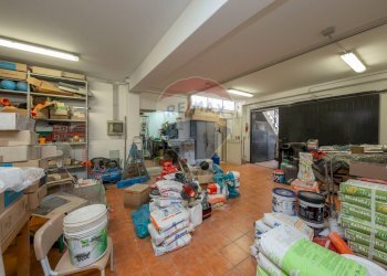 Dispensa di stoccaggio - Locale Commerciale VIA UGHETTI
 
70, Catania - foto 15