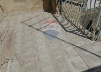 Balcone - Trilocale Via Mario Rapisardi
 
54, Ragusa - foto 4