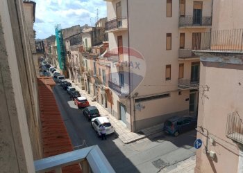 Edificio all\'aperto - Trilocale Via Mario Rapisardi
 
54, Ragusa - foto 19