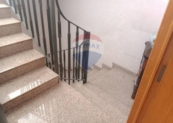 Scale - Trilocale Via Mario Rapisardi
 
54, Ragusa - foto 38