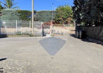 Non correlato - Box VIA BOUGANVILLEA
 
19, Caltagirone - foto 1
