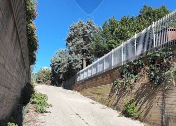 Giardino - Box VIA BOUGANVILLEA
 
19, Caltagirone - foto 4