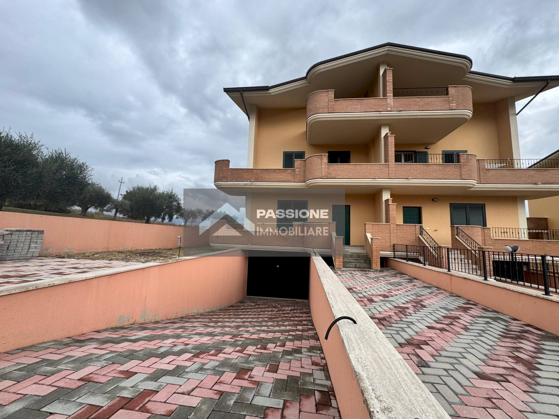 Foto 1 - Villa a Schiera VIA DELLA MADONNA
 
72, Campli - planimetria 1