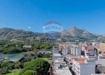 Vista delle montagne - Attico Via Attilio Barbera
 
14, Palermo - foto 15