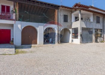 Casa all\'aperto - Stable - Palace VIA SAN GIUSEPPE
 
32, Castelseprio - photo 2