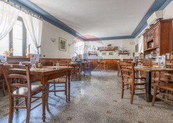Sala da pranzo - Stable - Palace VIA SAN GIUSEPPE
 
32, Castelseprio - photo 6