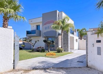 Casa all\'aperto - Villa via Canepa
 
75, Marsala - foto 1