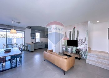 Sala da pranzo - Villa via Canepa
 
75, Marsala - foto 10