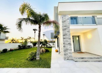 Casa all\'aperto - Villa via Canepa
 
75, Marsala - foto 50