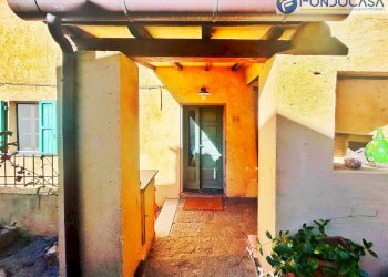 ingresso - Casa semi indipendente via bertuccio, Seravezza - foto 3