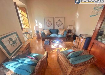 soggiorno - Casa semi indipendente via bertuccio, Seravezza - foto 9