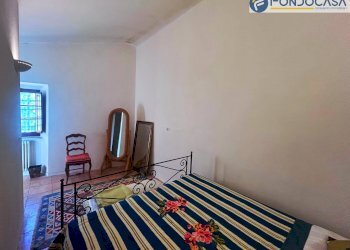 seconda camera da letto matrim - Casa semi indipendente via bertuccio, Seravezza - foto 30