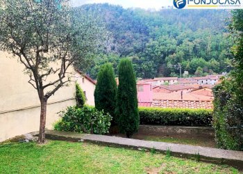 giardino - Casa semi indipendente via bertuccio, Seravezza - foto 44