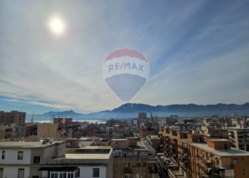 Edificio all\'aperto - Trilocale Aloisio Juvara
 
143, Palermo - foto 15