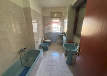 Bagno - Quadrilocale via domenico russo
 
16, Palermo - foto 4