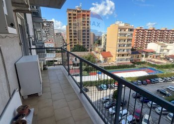 Balcone - Quadrilocale via domenico russo
 
16, Palermo - foto 6