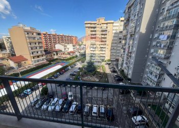 Balcone - Quadrilocale via domenico russo
 
16, Palermo - foto 7