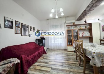 Foto 5 - Trilocale via sabinia
 
1, Brindisi - foto 5