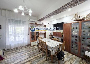 Foto 6 - Trilocale via sabinia
 
1, Brindisi - foto 6