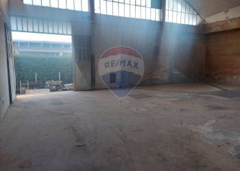 Parcheggio - Capannone Bardello - foto 6