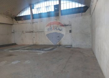 Parcheggio - Capannone Bardello - foto 10