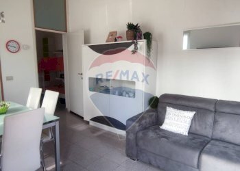 Sala da pranzo - Terraced Villa Castelletto Sopra Ticino - photo 10