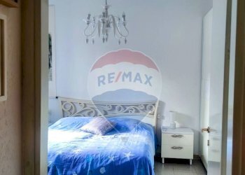 Camera / camera da letto - Terraced Villa Castelletto Sopra Ticino - photo 19