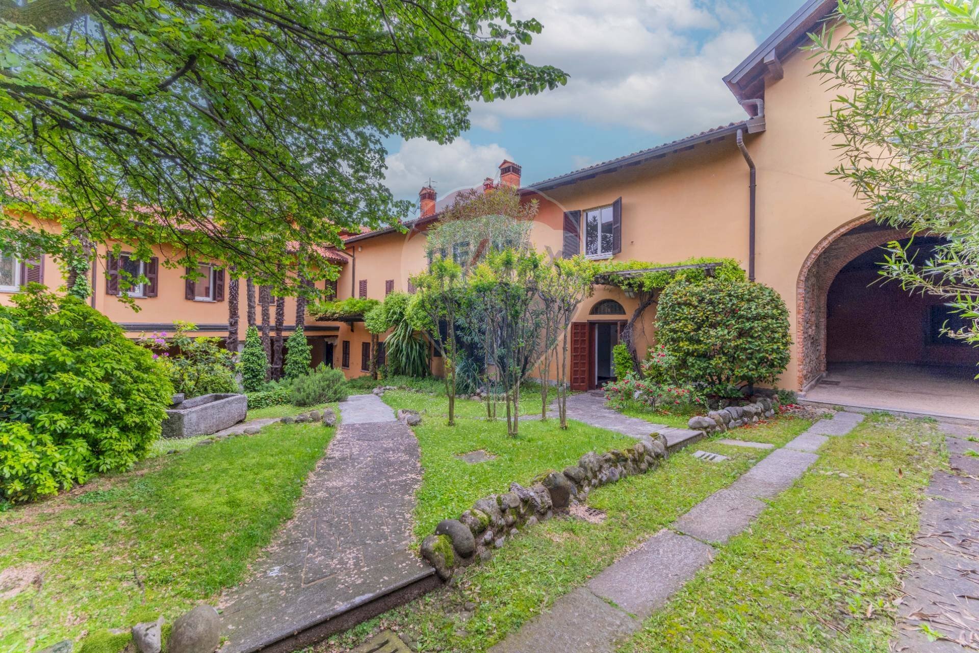 Casa all\'aperto - Quadrilocale via mentana
 
2, Besozzo - foto 1