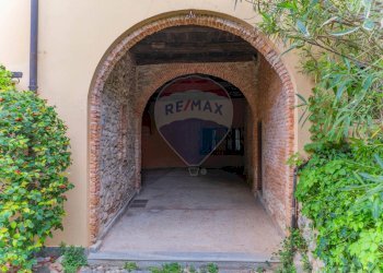 Edificio all\'aperto - Quadrilocale via mentana
 
2, Besozzo - foto 14