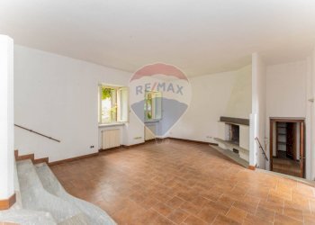 Soggiorno - Quadrilocale via mentana
 
2, Besozzo - foto 34