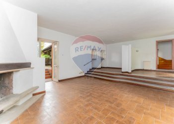 Soggiorno - Quadrilocale via mentana
 
2, Besozzo - foto 36