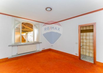 Stanza vuota - Quadrilocale via mentana
 
2, Besozzo - foto 56