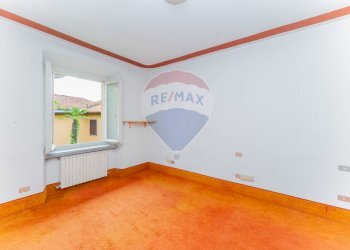 Stanza vuota - Quadrilocale via mentana
 
2, Besozzo - foto 61