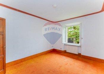 Stanza vuota - Quadrilocale via mentana
 
2, Besozzo - foto 63