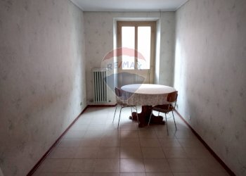 Sala da pranzo - Casa semi indipendente Serravalle Sesia - foto 10