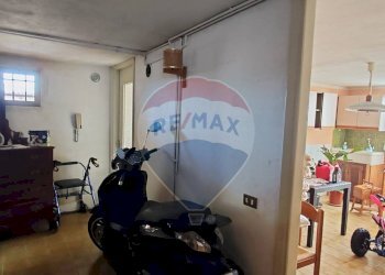 Camera / camera da letto - Independent house Bogogno - photo 36