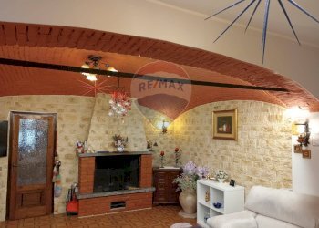 Soggiorno - Casa indipendente Pombia - foto 18