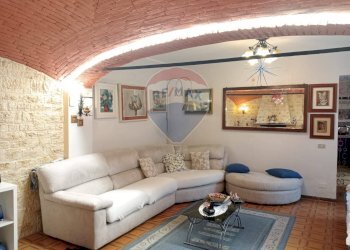 Soggiorno - Casa indipendente Pombia - foto 21