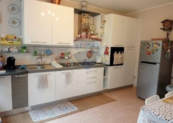 Cucina - Casa indipendente Pombia - foto 24