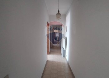 Hall / corridoio - Casa indipendente Carpignano Sesia - foto 18