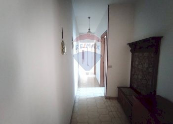 Hall / corridoio - Casa indipendente Carpignano Sesia - foto 19