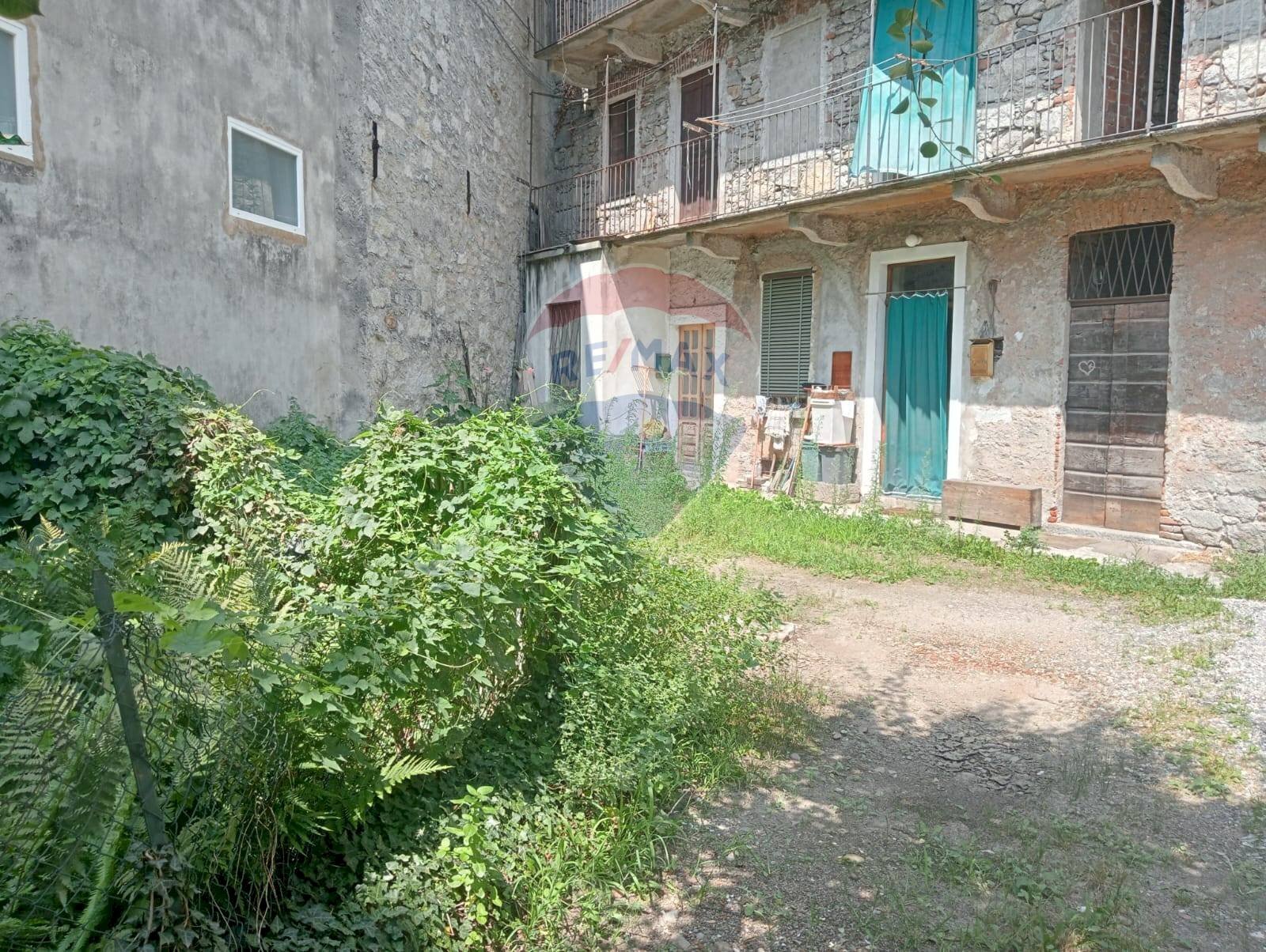 Giardino - Casa semi indipendente Gravellona Toce - foto 3