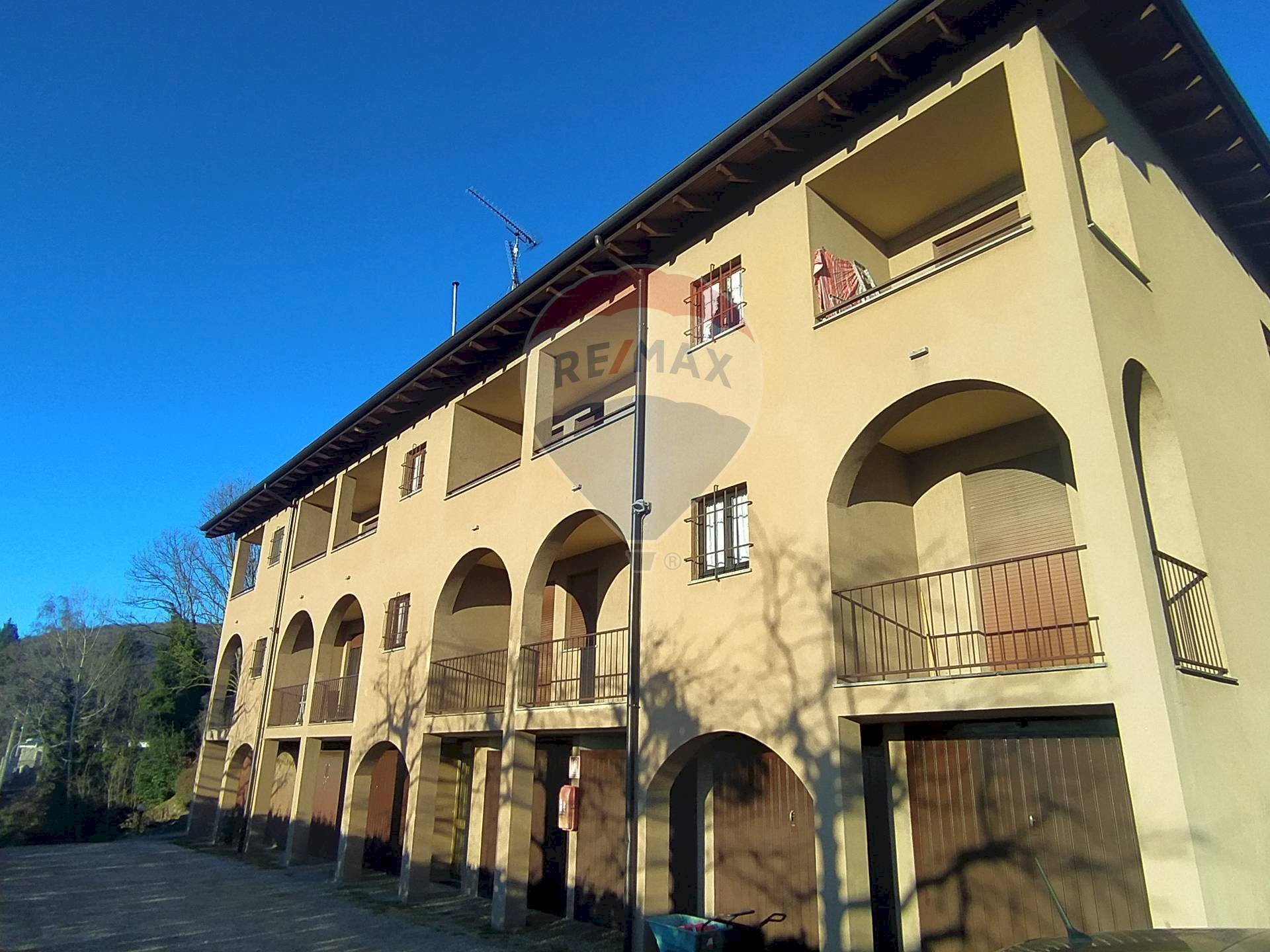 Edificio all\'aperto - Bilocale Colazza - foto 1