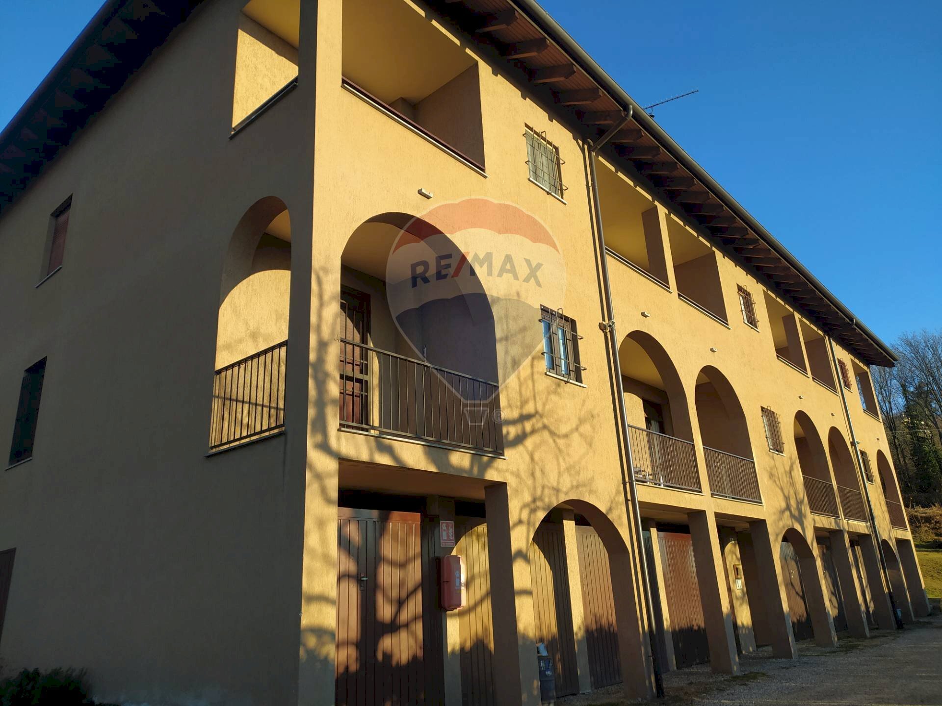 Edificio all\'aperto - Bilocale Colazza - foto 2