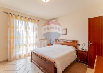 Camera / camera da letto - Casa semi indipendente via monterosa
 
23, Pombia - foto 16