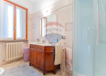 Bagno - Casa semi indipendente via monterosa
 
23, Pombia - foto 21